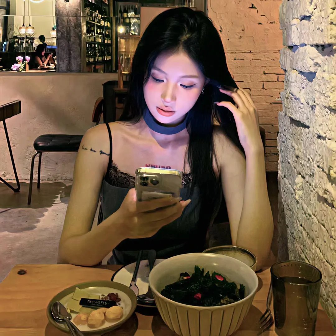 反派:开局喂萝莉女主吃进口糖